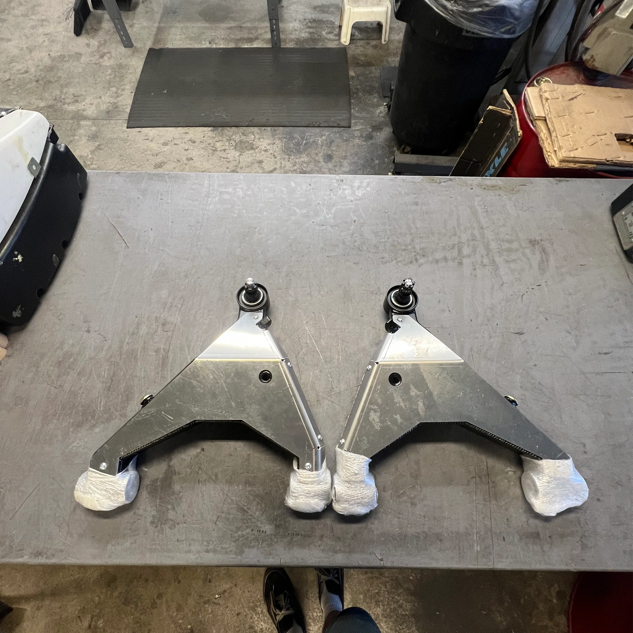 03-09 4Runner Performance Lower Control Arms - Blemish - Image 3