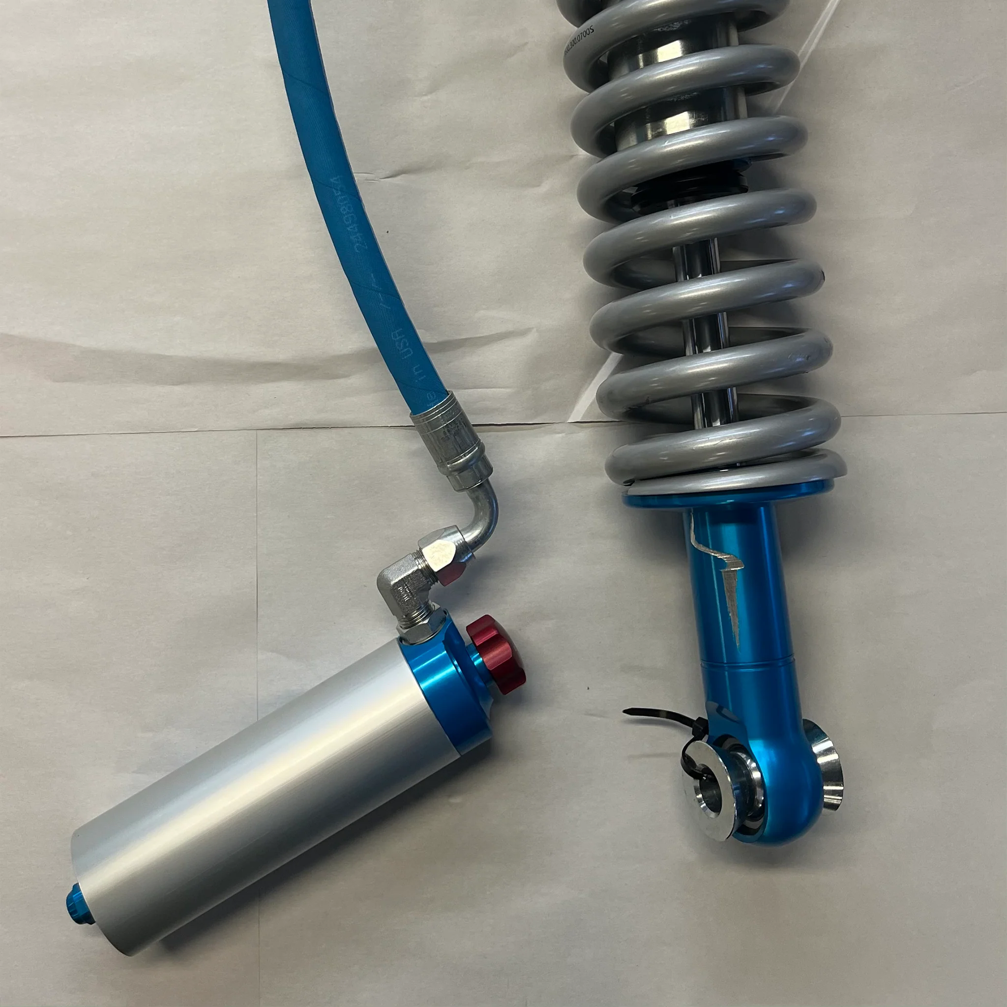 09-13 F-150 King 2.5 Coilovers | Remote Resi w/Adjusters | 4WD - BLEMISH - Image 3