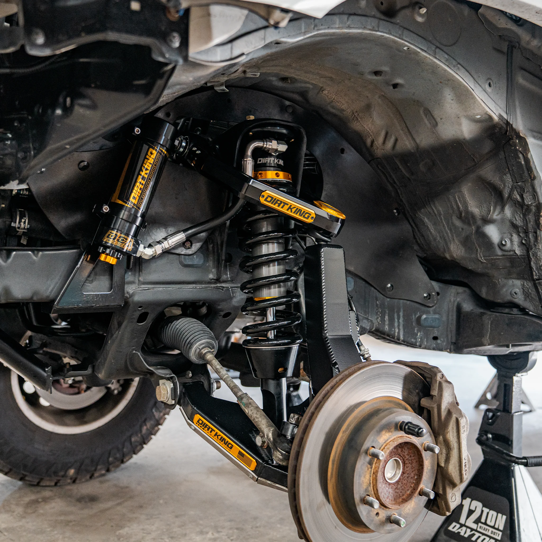 2.5 Coilovers | DCA Remote Reservoir - Image 6