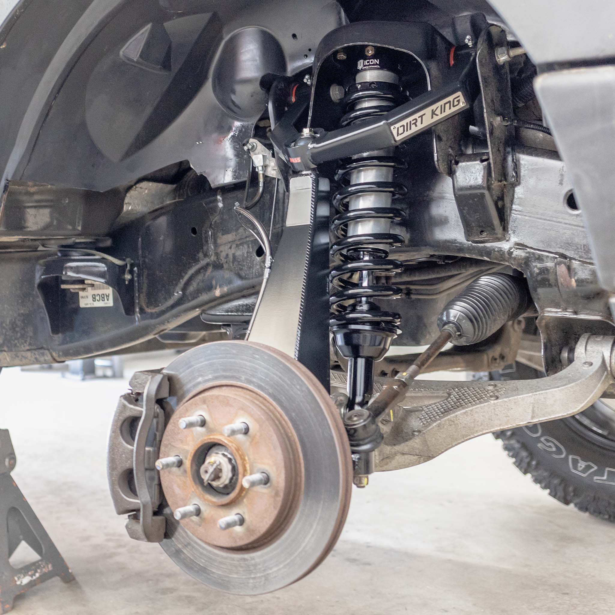 3.5" Lift Spindles - Image 4