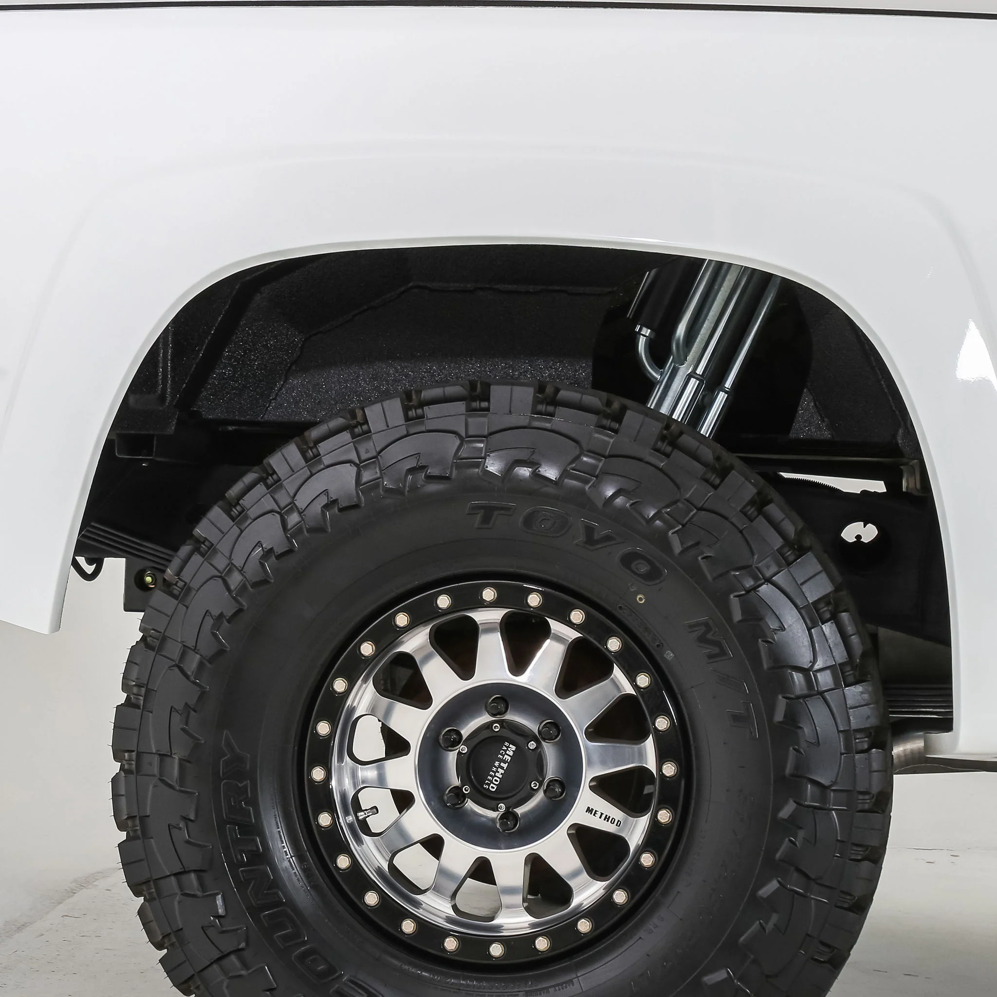 GM 1500 Over-sized Rear Wheel Wells - Image 4