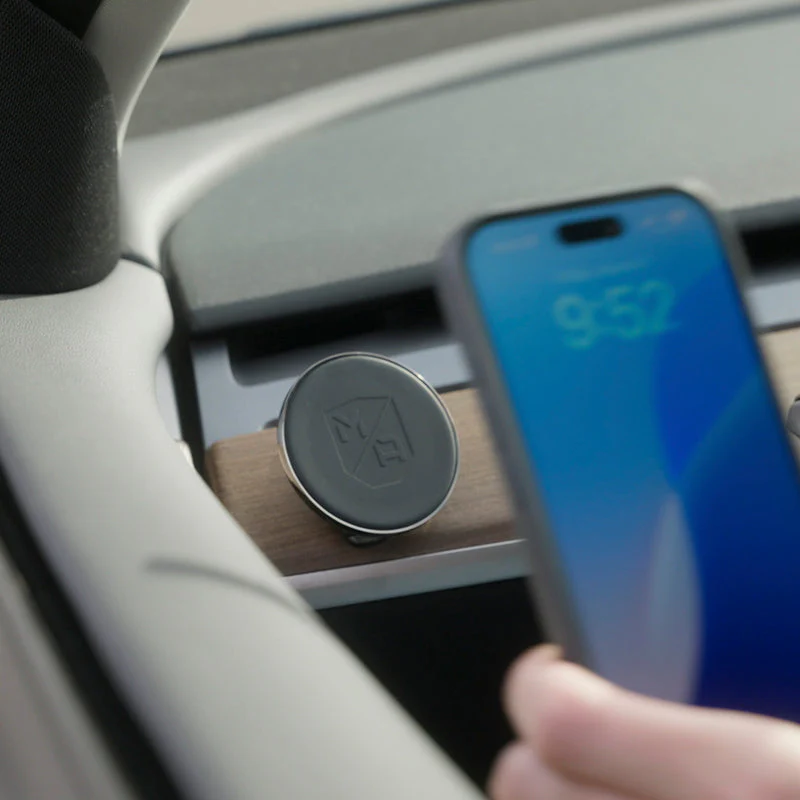 MobNetic Slim | Non-Charging MagSafe® Phone Mount for All Dashboards - Image 5